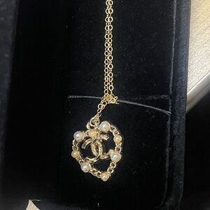 CHANEL Gold Heart Pendant Necklace with Pearls